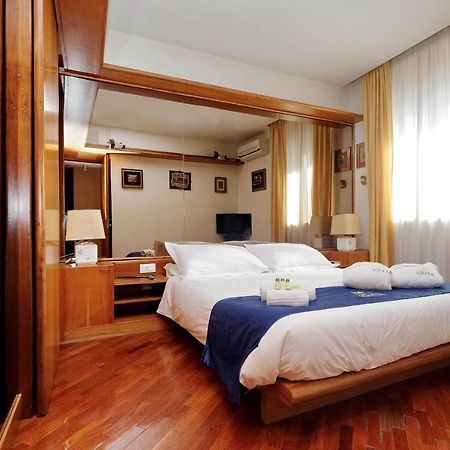 Frattina Family Romantic Superior Suite Exterior photo